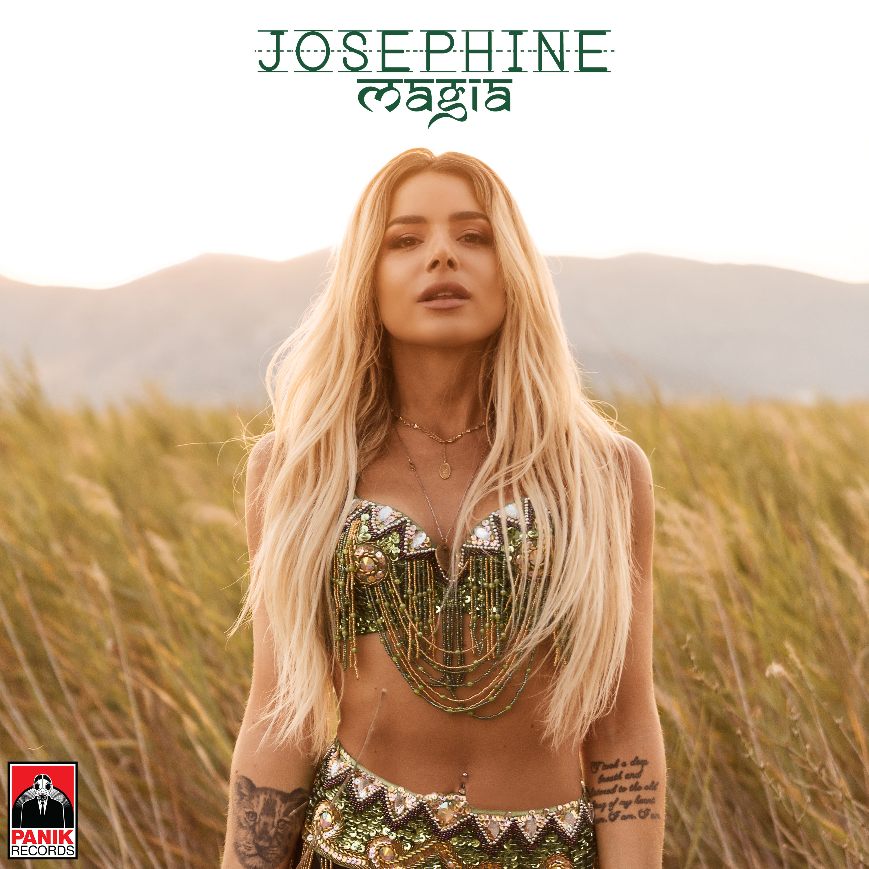 Josephine – Μάγια